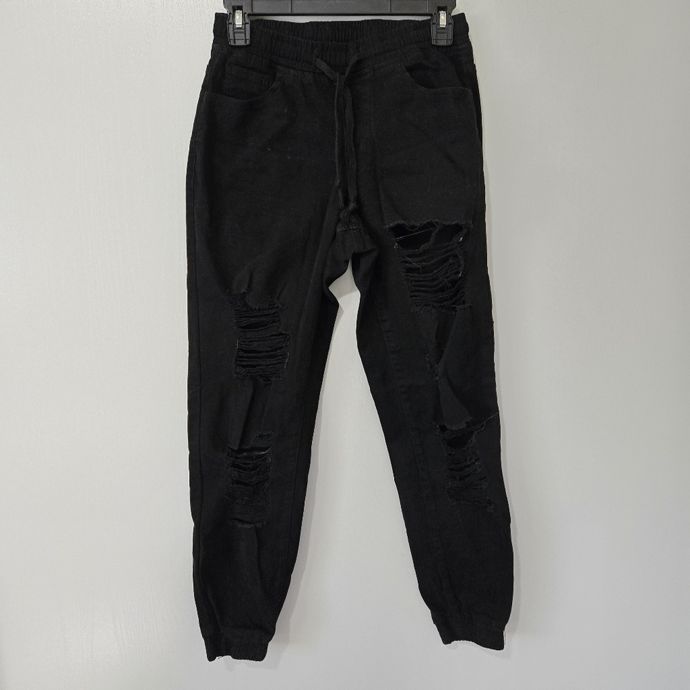 FOREVER21 Distressed Jeans